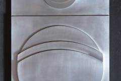 1970-Composizione,-metallo-(anticorodal)-su-supporto-di-legno,-70,5x45,7-cm